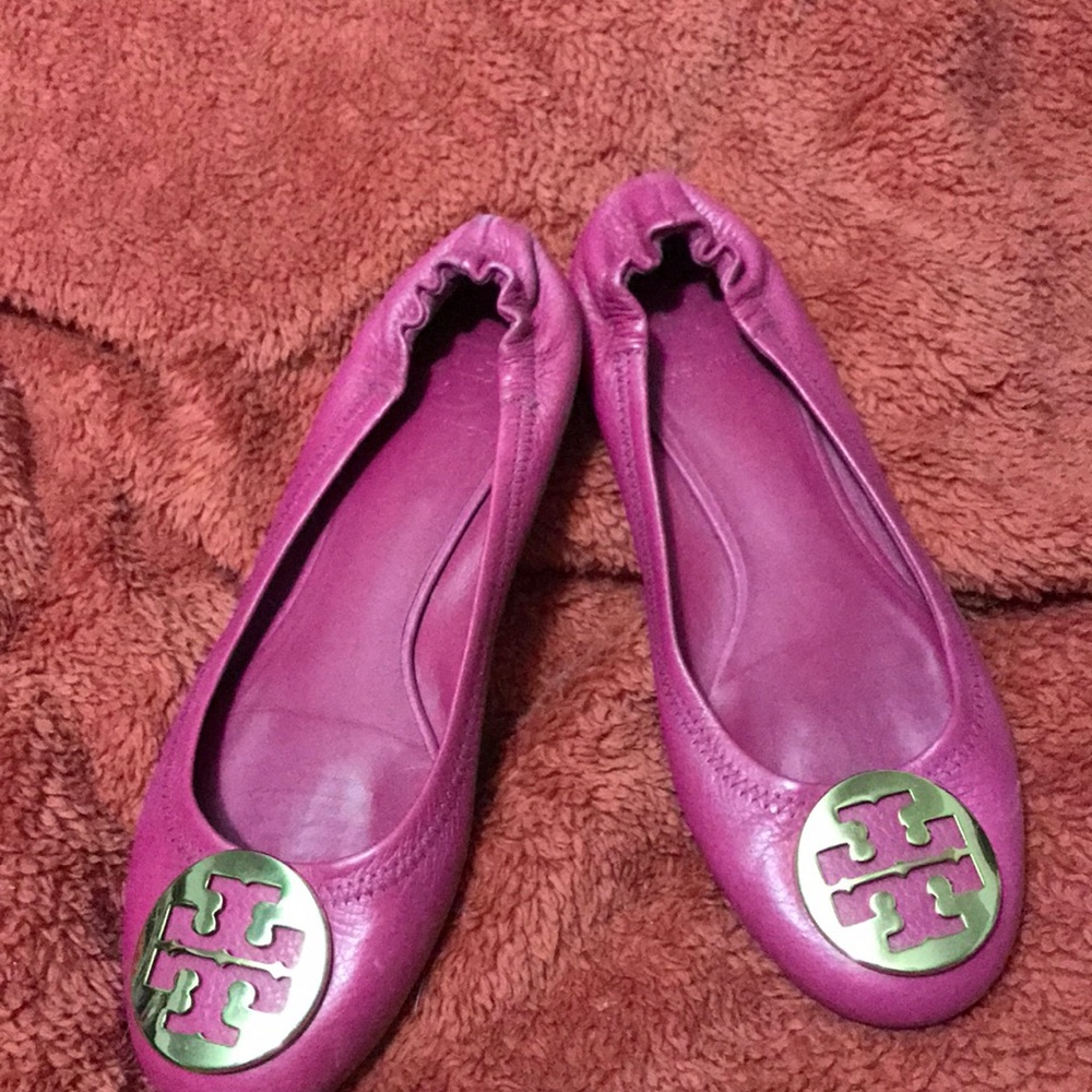 Tory Burch Magenta Flats